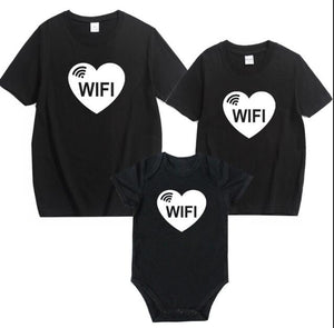 Open image in slideshow, Summer Family Look Shirt Mommy and Me Clothes Love WIFI Battery 2019 Family Matching T Shirt Fashion Family Outfit Set Tees Tops
